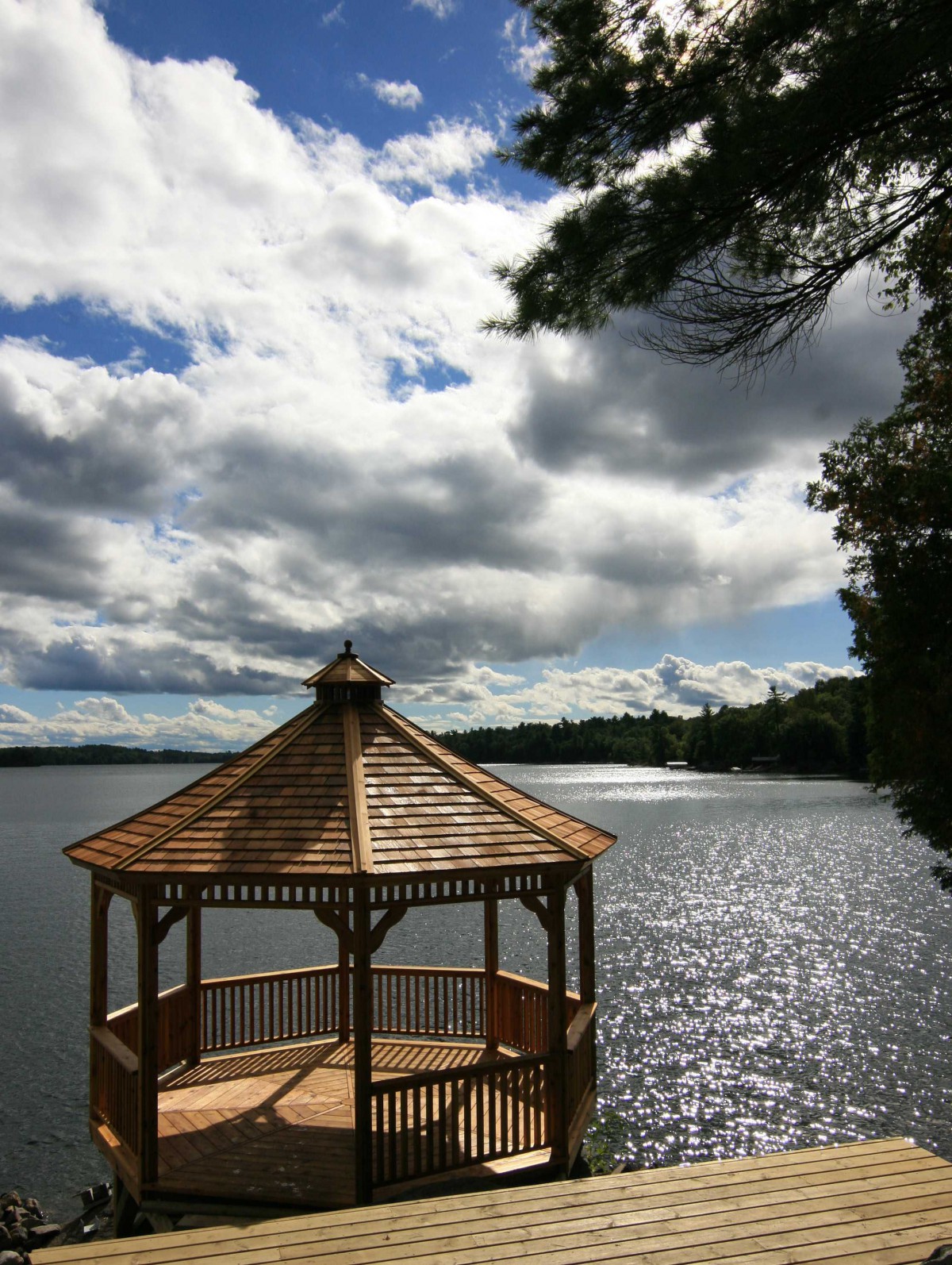 Lakeside Monterey gazebo plan 14' in Minden, Ontario seen from the frontage 2. ID number 3121