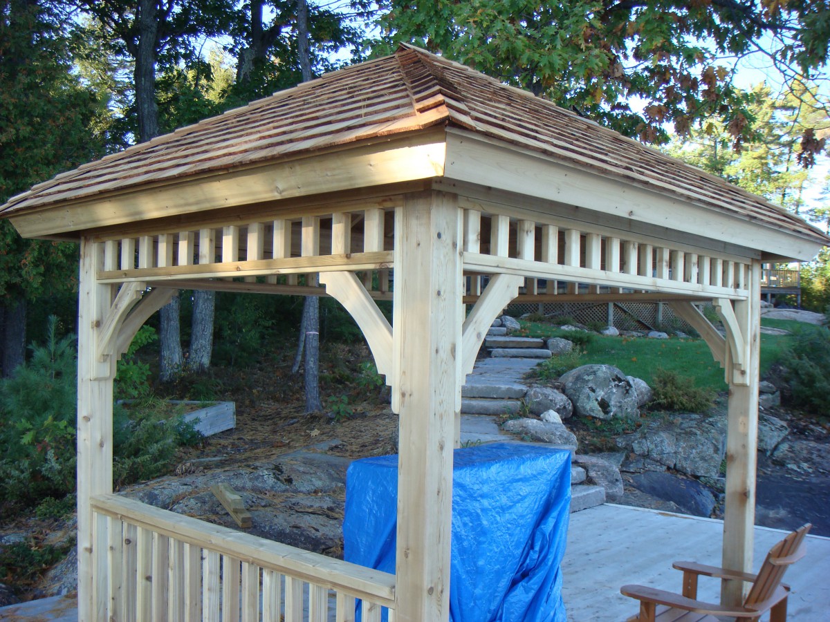 Montpellier gazebo plan 8x8 in lakeside seen from the front2. ID number 3946-2