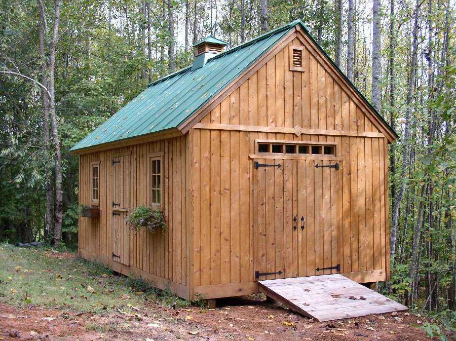 Telluride workshop idea  12  x  20 with hardware  in woods seen from front .ID number 2713-2.