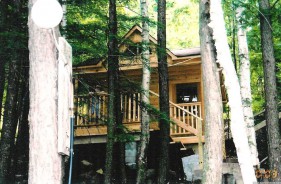 Cnamore small cabin